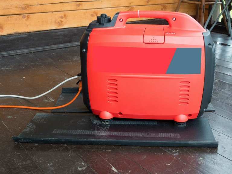 What Can You Run on a 2000 Watt Generator?